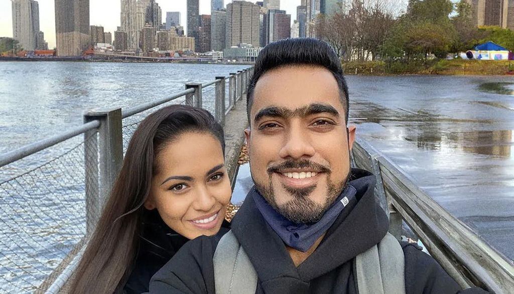 Soledad nivel: Crea una novia virtual para que su familia no lo moleste por estar soltero