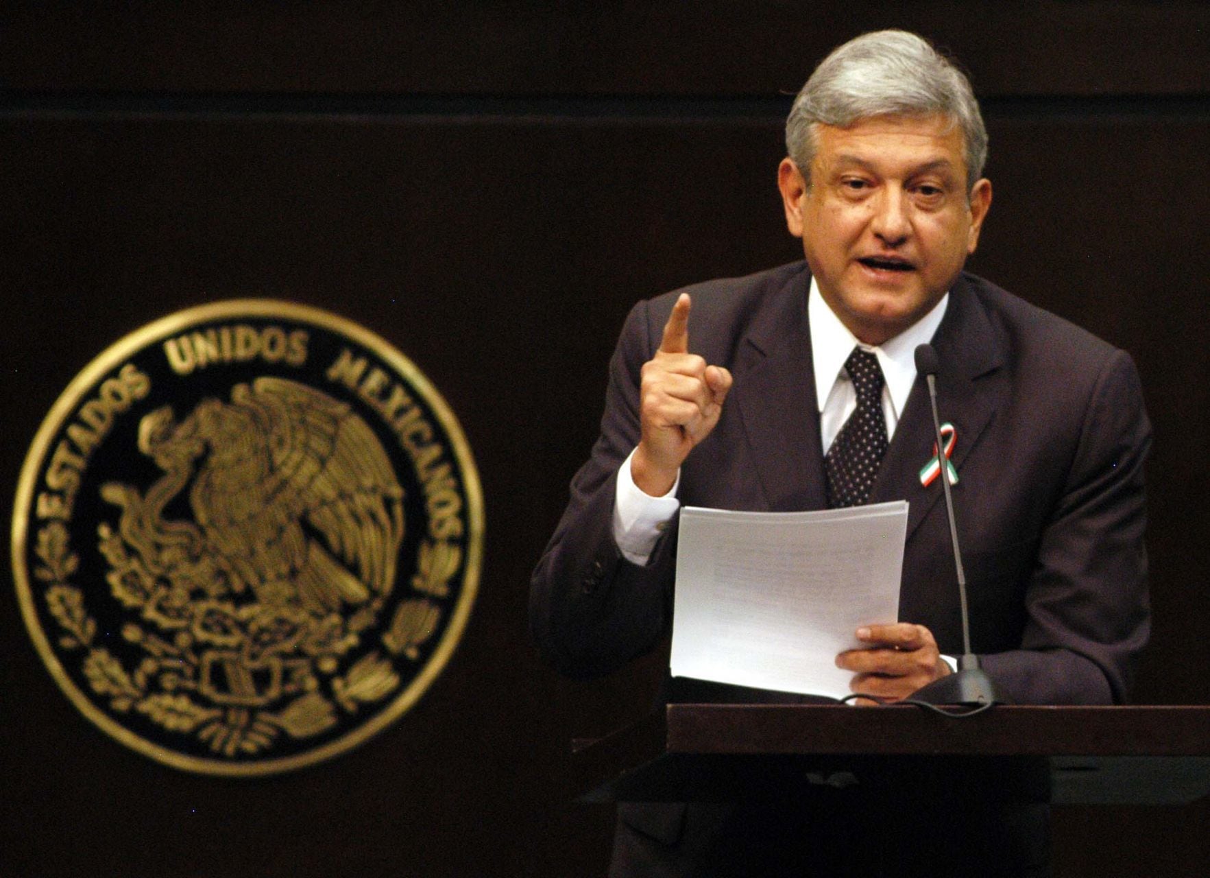 AMLO en 2005 durante el proceso de desafuero