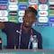 Paul Pogba imita a Cristiano Ronaldo y quita botella de cerveza en conferencia de prensa