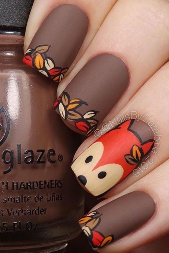 Uñas de otoño 2023: Fauna de otoño