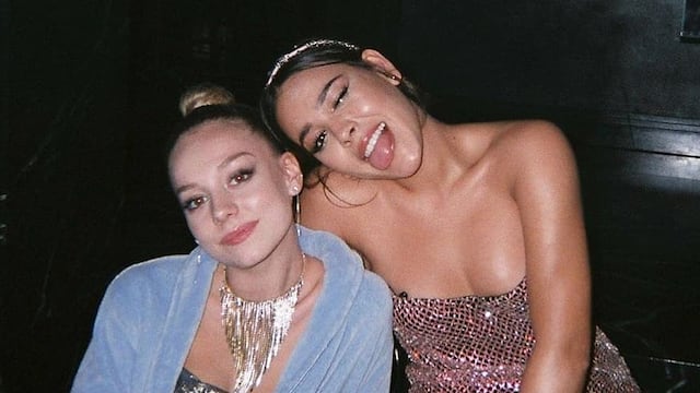 Danna Paola y Ester Expósito