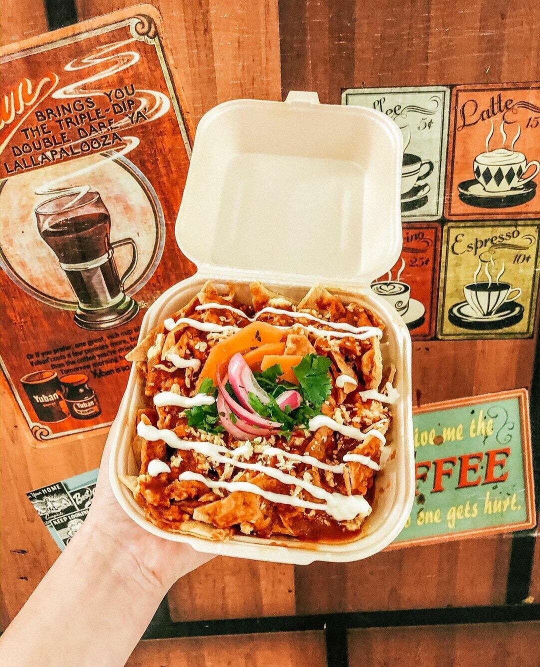 Chilaquiles rojos