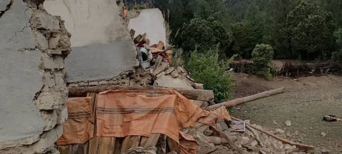 Daños por terremoto en Afganistán
