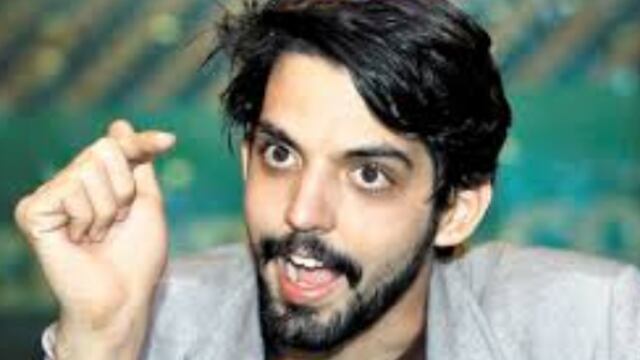 A la gente que critica, Attolini los llama mazapanes