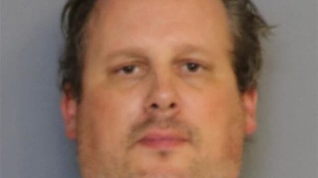 Asesinó a su familia en comunidad construida por Disney.