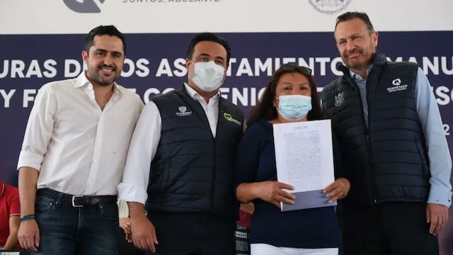 Entrega de escrituras en Querétaro
