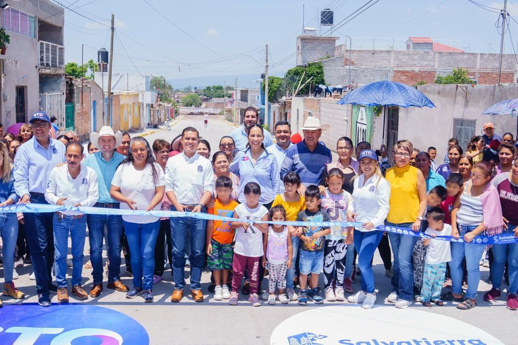Entrega de obras en Salvatierra