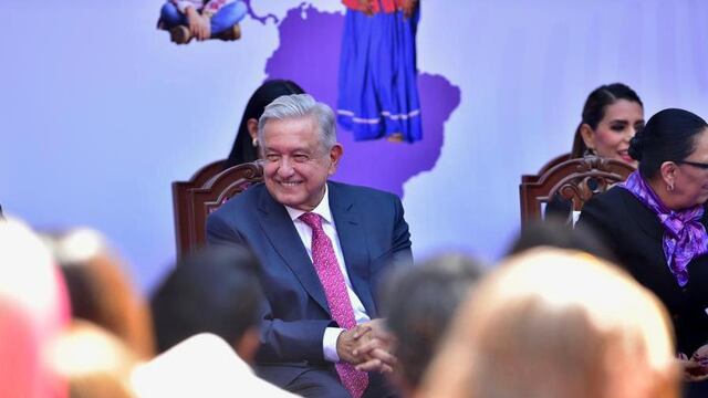 AMLO asegura que la 4T es feminista