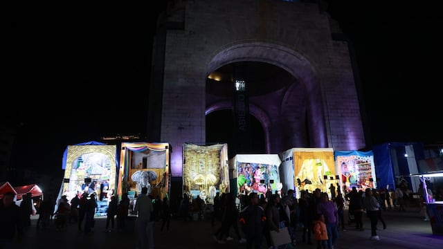 Feria del Monumento a la Revolución