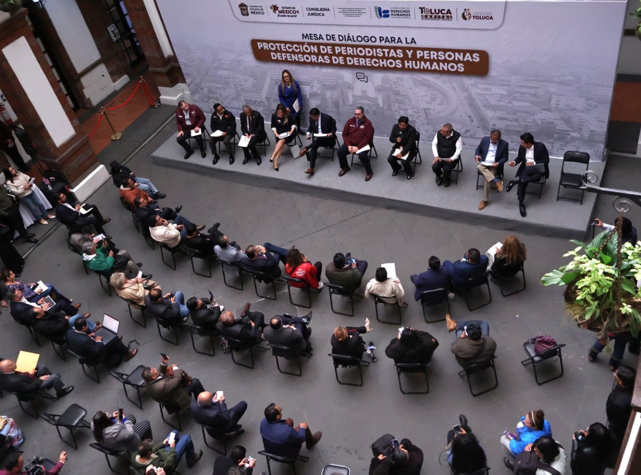 Ricardo Moreno impulsa diálogo con comunicadores para fortalecer la seguridad periodística en Toluca