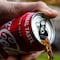 ¿Cómo saber si un refresco es original o falso? Así no beberías Coca Cola pirata