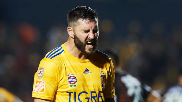 Gignac en un partido con Tigres
