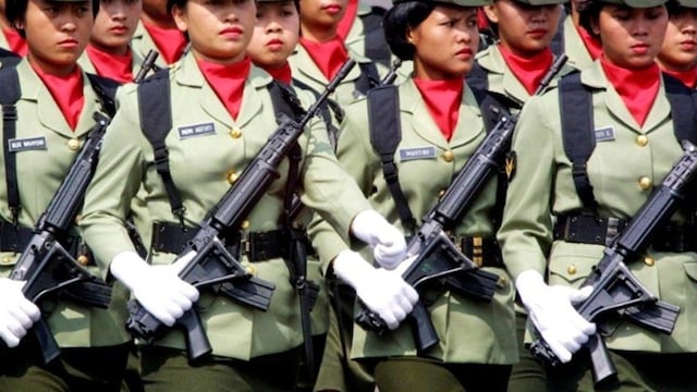 Mujeres en Ejército de Indonesia