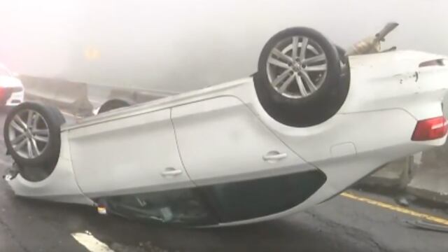 Volcaduras hoy 28 de noviembre en la carretera México-Toluca
