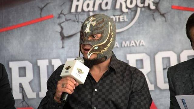 Tras 'humillar' a Myzteziz, Rey Mysterio reconoce que no ofreció su mejor espectáculo