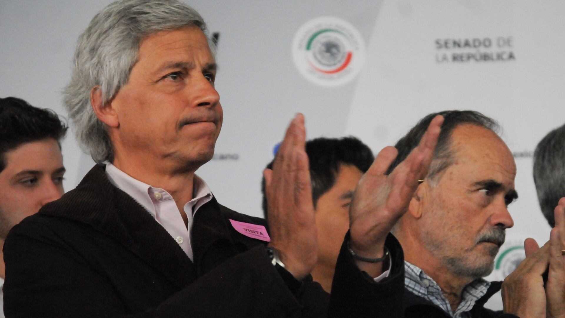 Ahora resulta: Claudio X. González defiende los programas sociales de AMLO