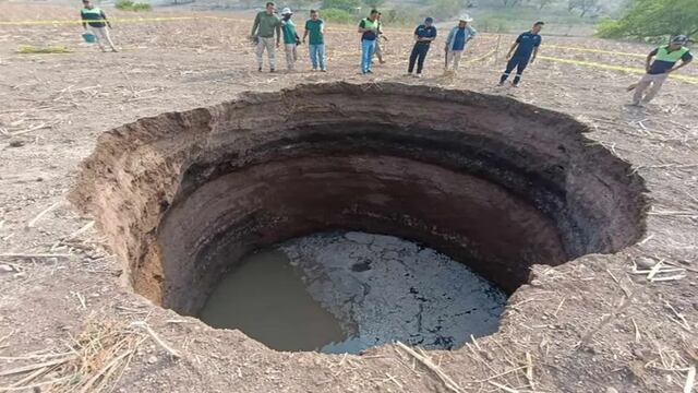 Socavón en Tlapa de Comonfort, Guerrero