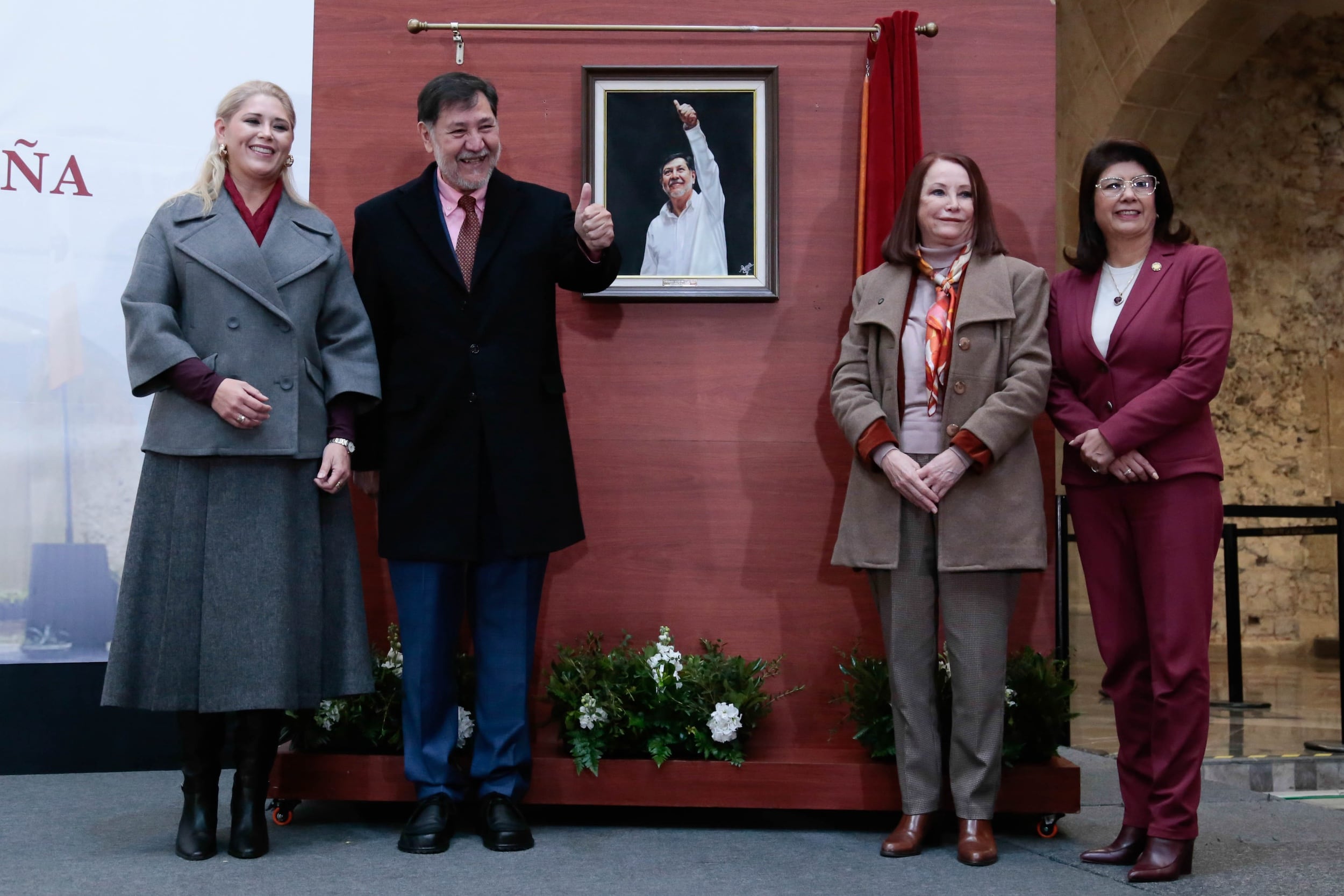 Gerardo Fernández Noroña ya tiene su retrato oficial en el Senado.