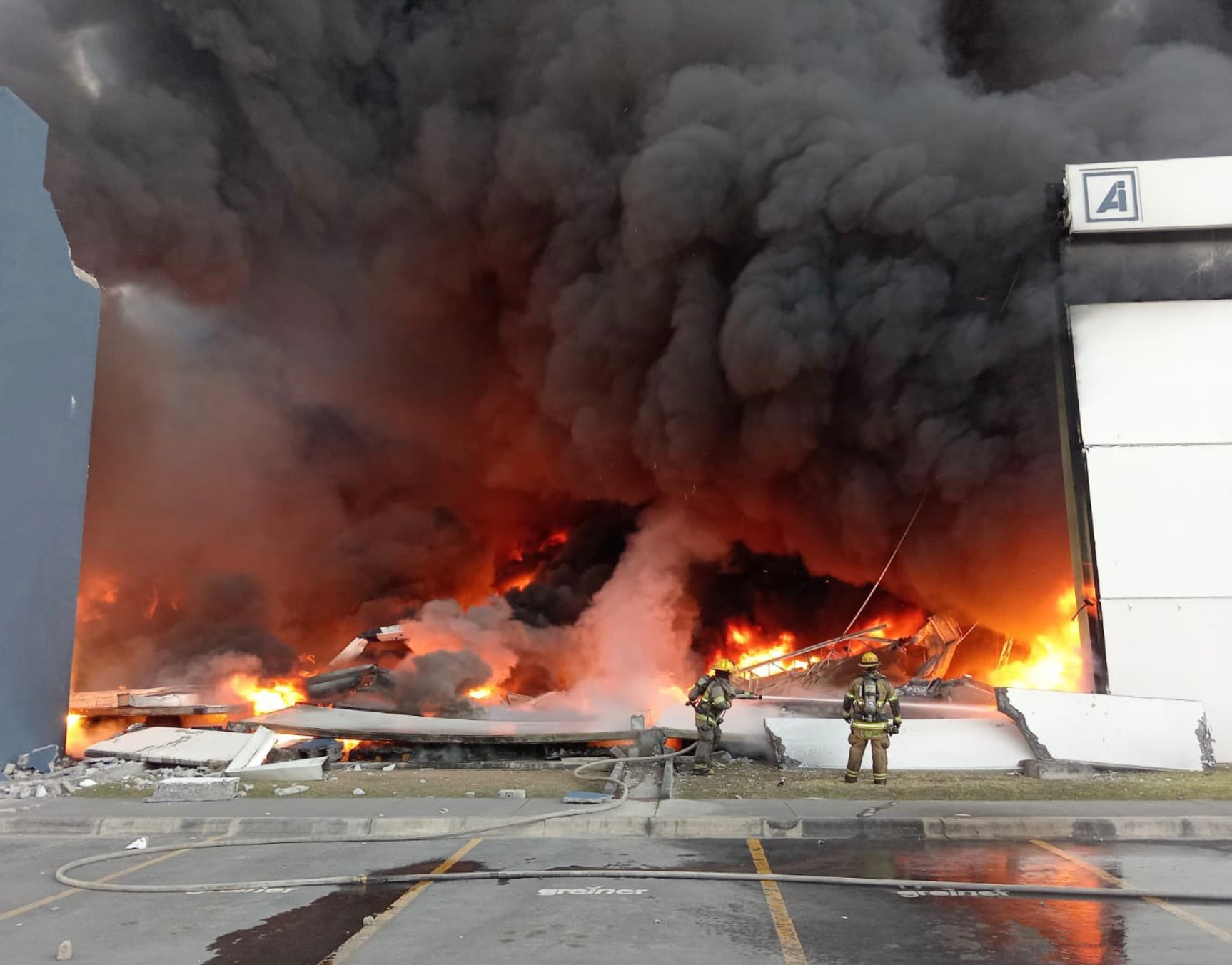 Incendio en fábrica Greiner Assitec de Apodaca