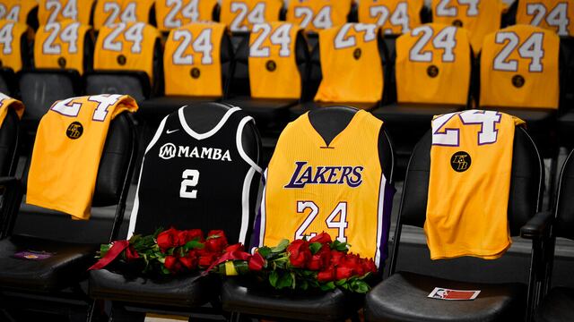 Los Lakers de Los Ángeles realizarán un homenaje esta noche a Kobe Bryant.