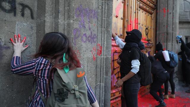 Mujeres en Palacio Nacional