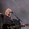 "Que tu exilio sea corto, tu gente te necesita"; Roger Waters dedica mensaje a Evo Morales (VIDEO)