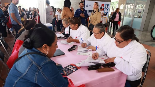 Monterrey realiza Feria Integral de la Mujer