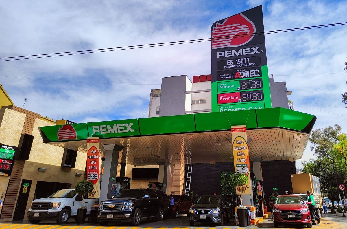 Precio de la gasolina en México la tercera más costosa en América Latina