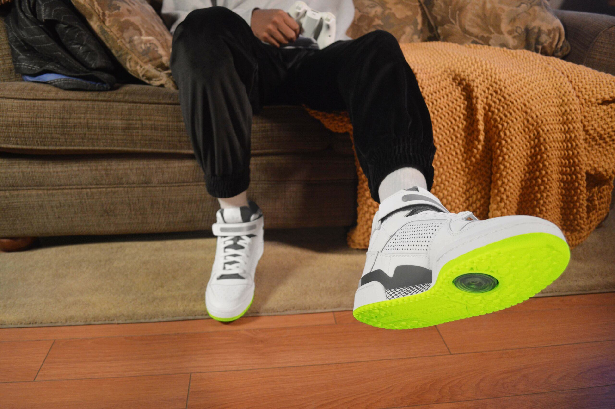 Tenis Adidas inspirados en la Xbox 360
