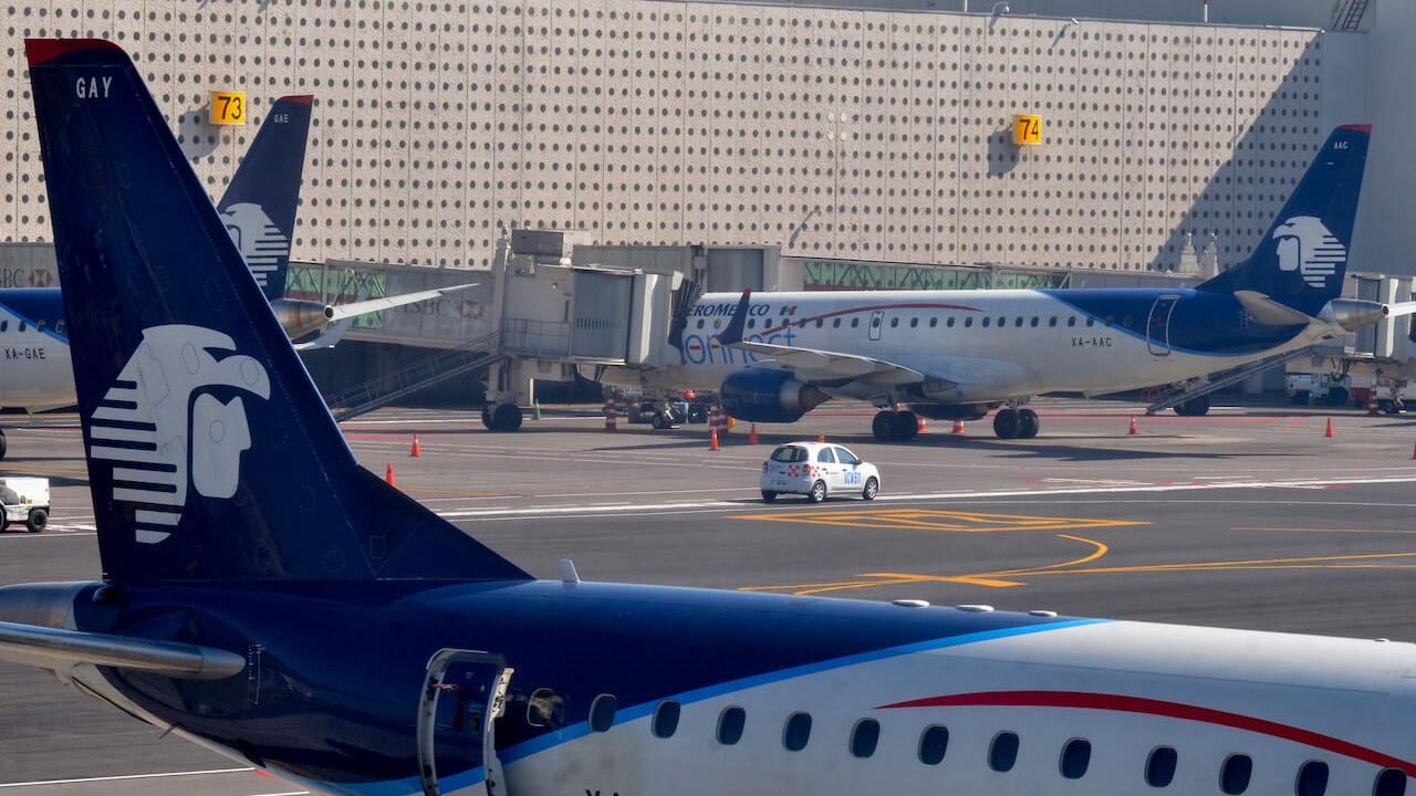 Avión