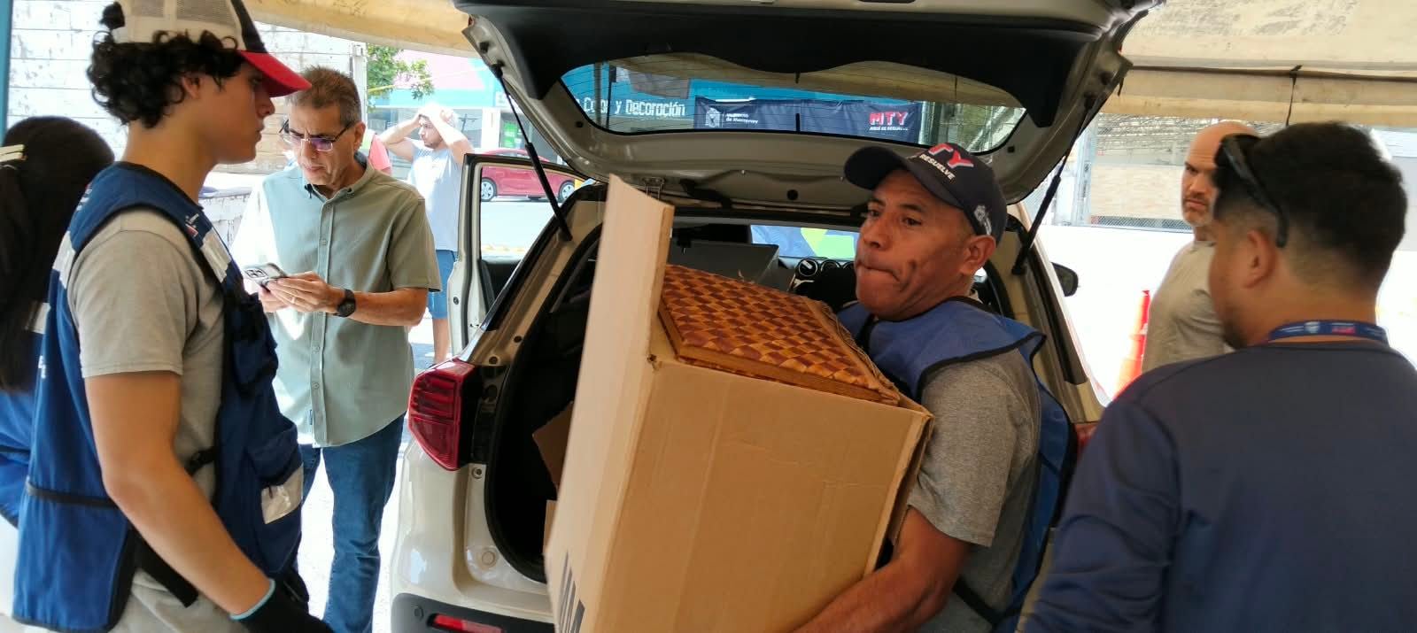 Monterrey reúne a 400 personas en jornada de reciclaje Recicla y Resuelve