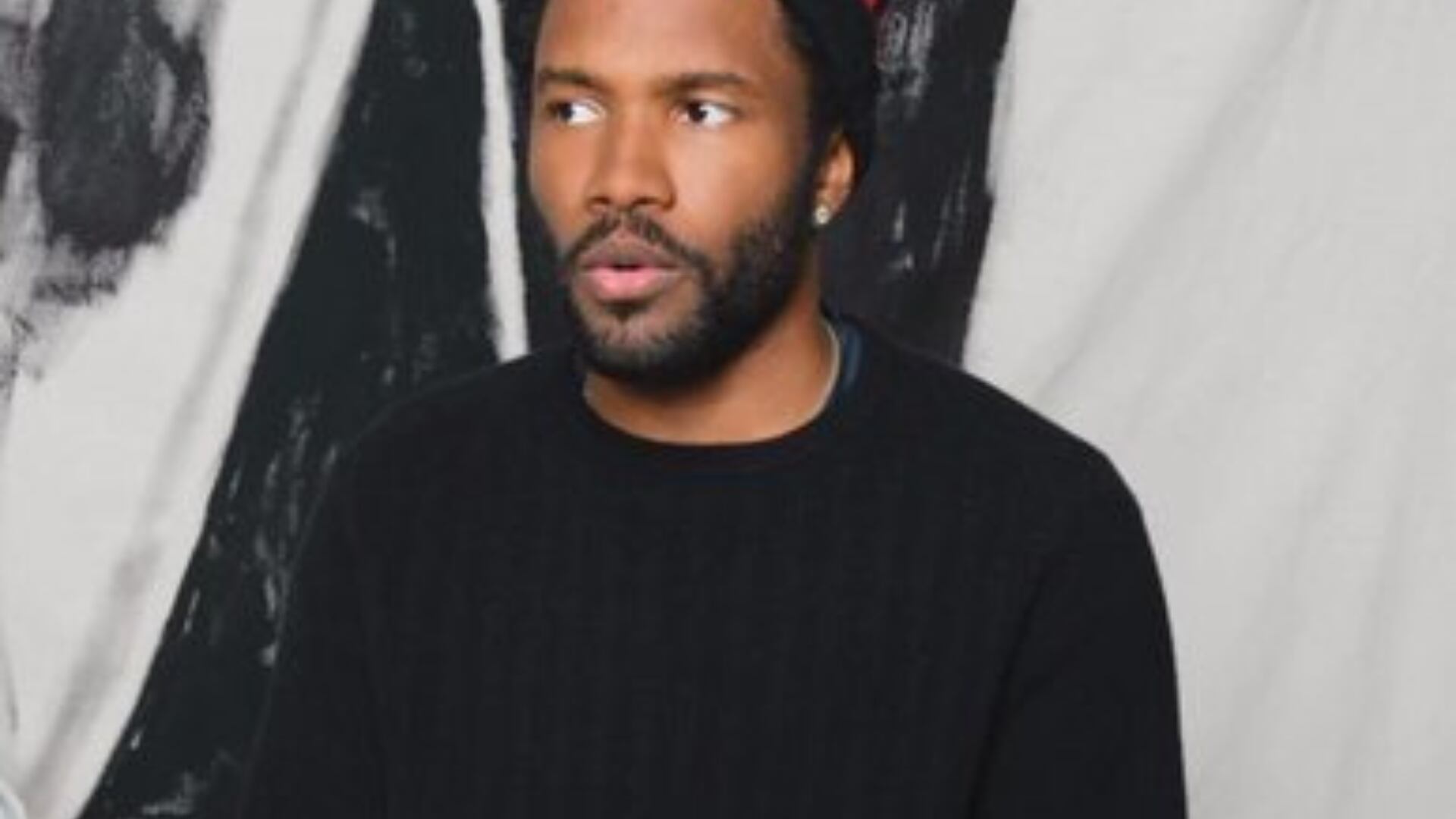 ¿Quién es Frank Ocean, el cantante y actor que empezó el chisme de ser novio de Rosalía?