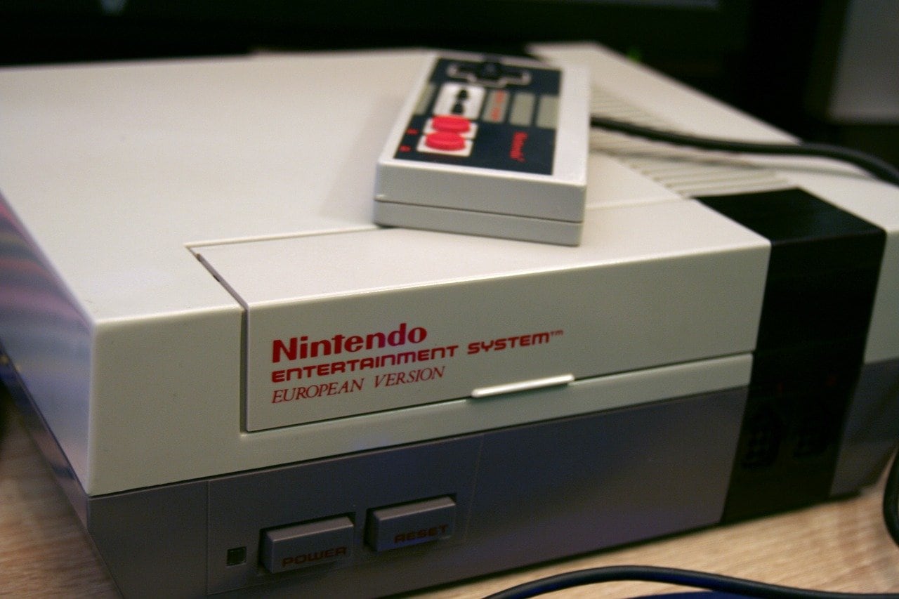 Nintendo Entertainment System (NES)