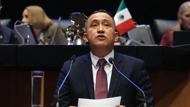Antonino Morales critica reunión en Chihuahua y acusa a la oposición de defender privilegios.