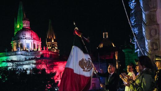 Pablo Lemus encabeza Grito de Independencia en Jalisco ante 60 mil personas