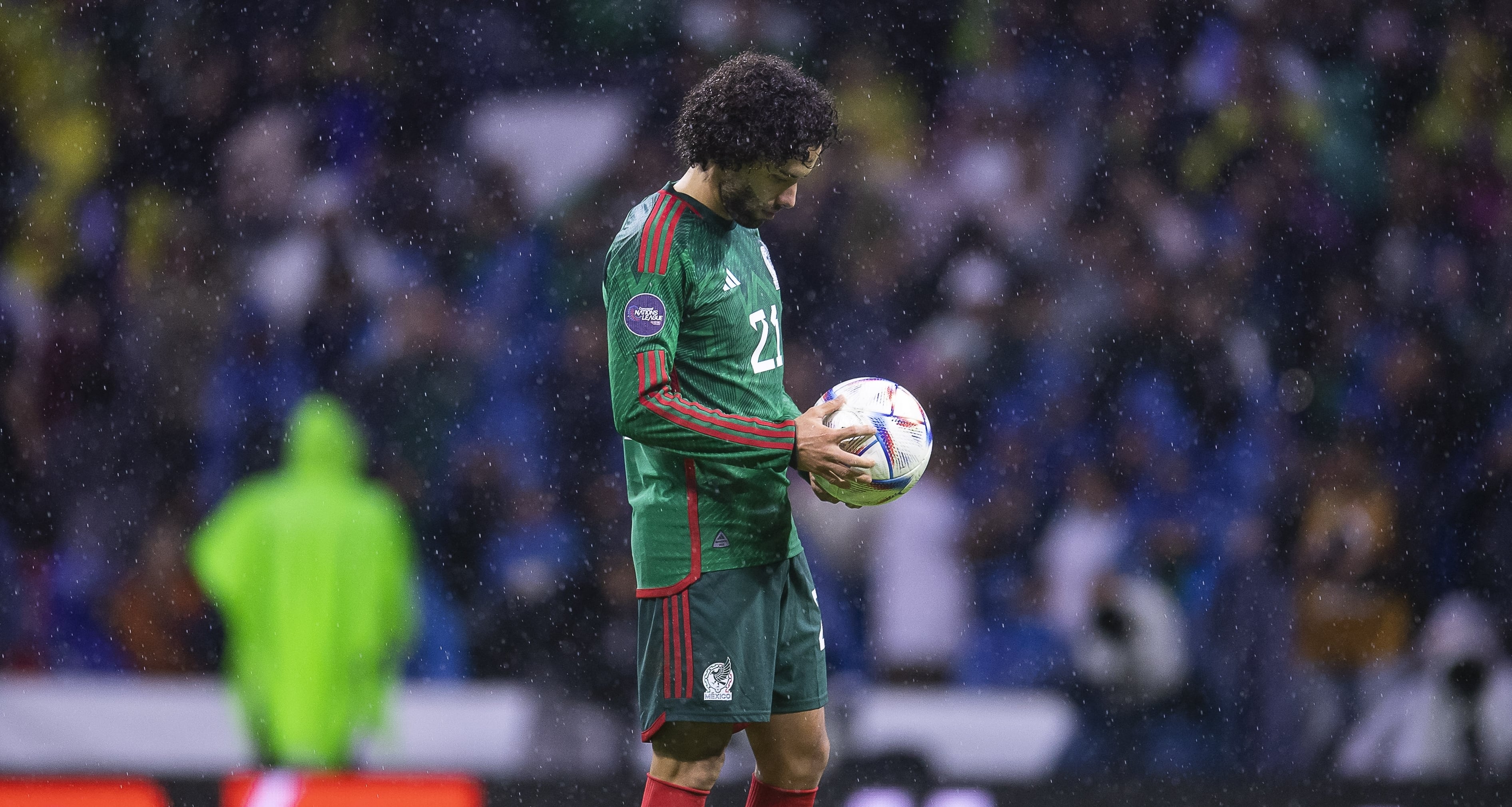 Chino Huerta en la Selección Mexicana