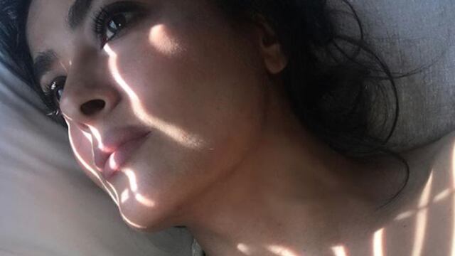 Salma Hayek festeja a su esposo con sexy baile