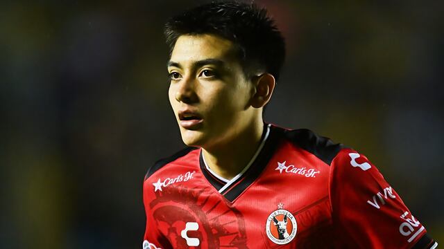 A un año del debut de Gilberto Mora; goles, pases e incremento de precio del joven maravilla