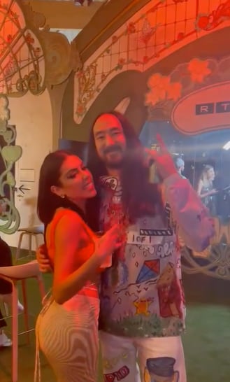 Karime Pindter y Steve Aoki.