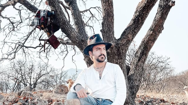 Ramón Fernández, cantante.