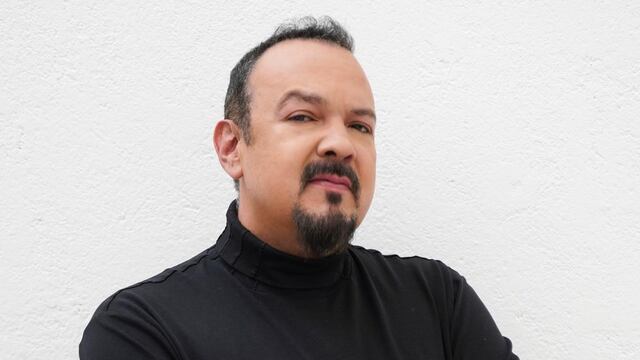 Pepe Aguilar, cantante.