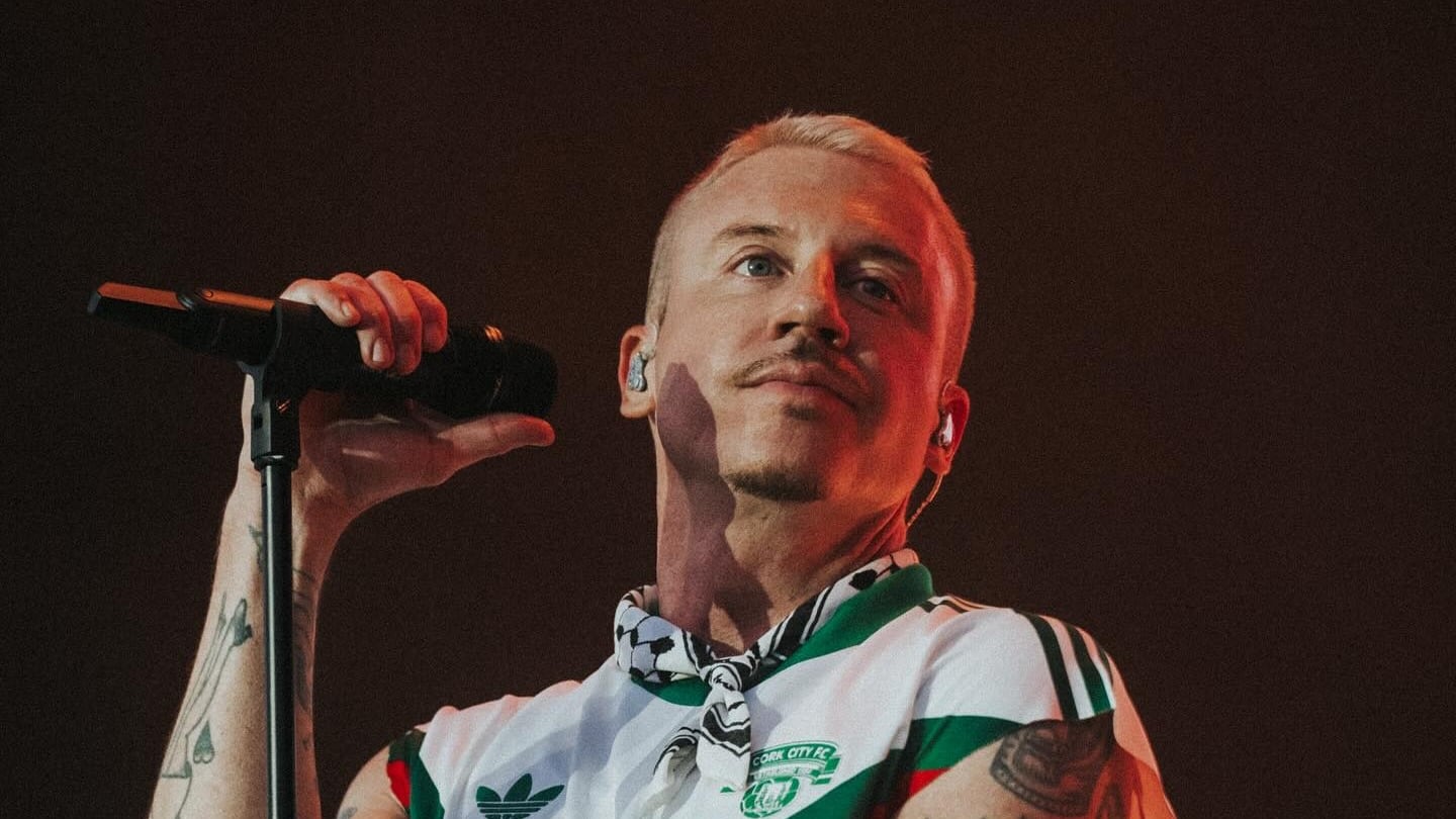 Macklemore fue retirado de la gira de Ed Sheeran tras apoyar a Palestina