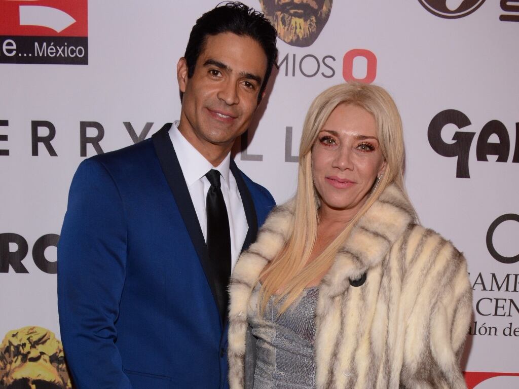 Juan Vidal y Cynthia Klitbo.