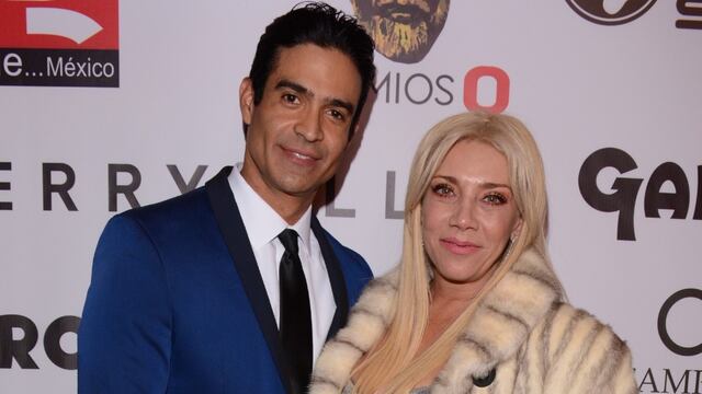 Juan Vidal y Cynthia Klitbo.