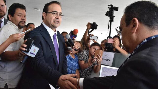 Javier Duarte. Sospechas en su familia.