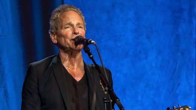 Agresión a Lindsey Buckingham, ex integrante de Fleetwood Mac