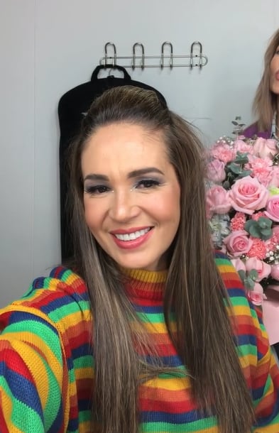 Yolanda Andrade, conductora.