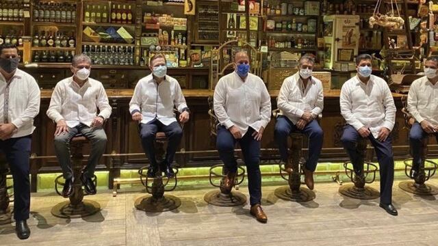 Gobernadores reconocen a Aispuro.