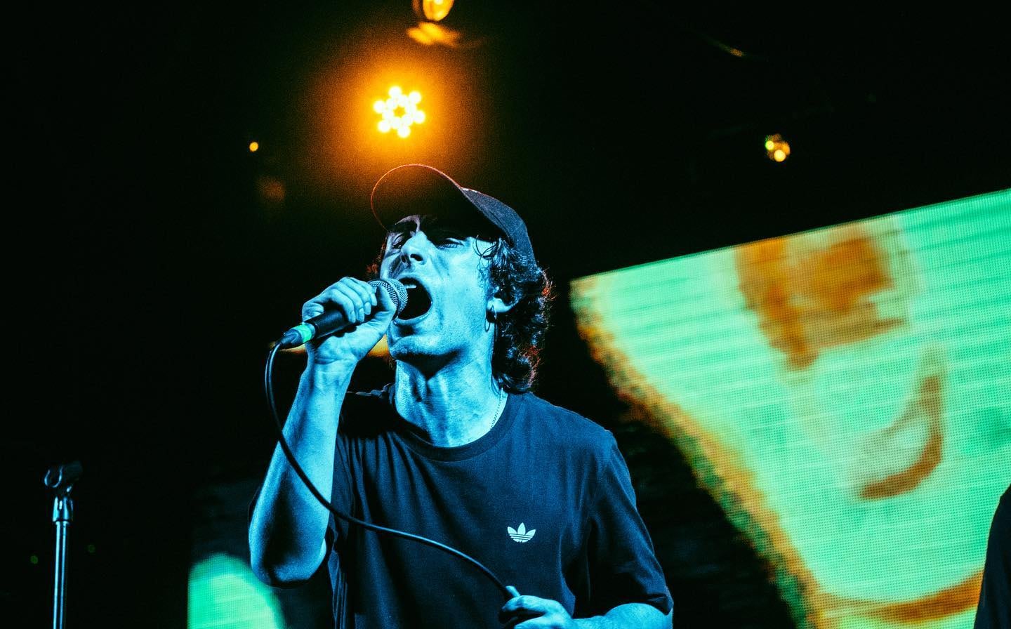 Depresión Sonora, cantante