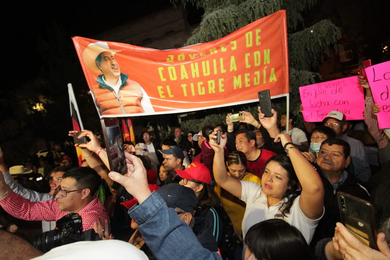 Elecciones 2023 Coahuila: Ricardo Mejía Berdeja arranca campaña en Plaza de Armas de Saltillo